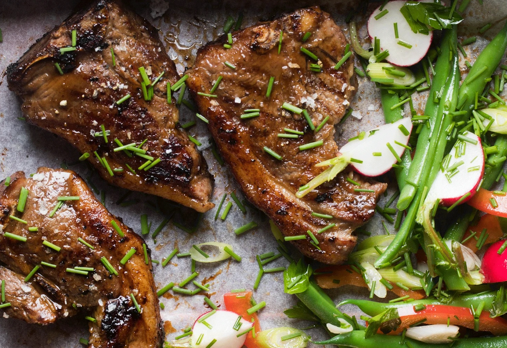 Sticky-glazed Lamb Chops
